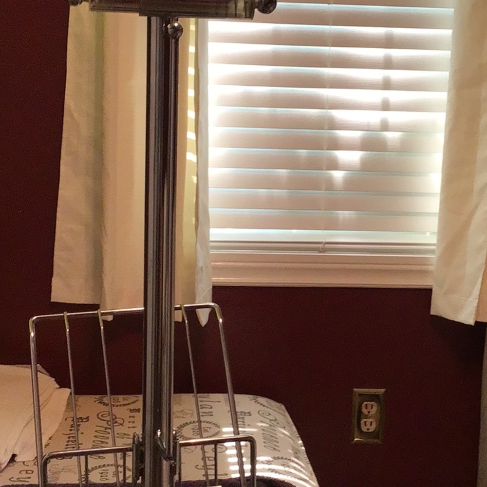 Bathroom Toilet paper holder.